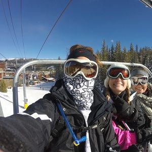 Meet your Posher, Bonnie